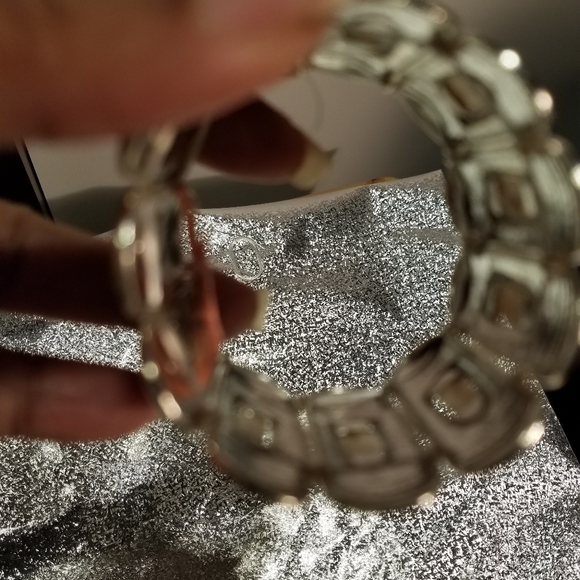 HOST PICK:  Egyptian Style Silverton bracelet - Picture 5 of 6